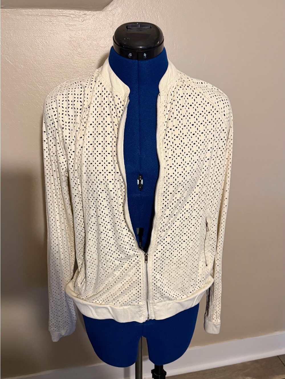 Thread & Supply Women’s Medium Ivory Perforated Zip Bomber Jacket